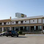 Restaurante Dama De 3* Baza