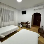 Restaurante Dama De 3*