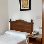 Hotel Restaurante Dama De Baza