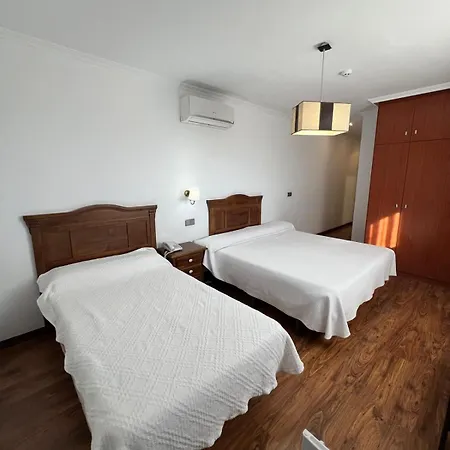 Restaurante Dama De Hotell 3*