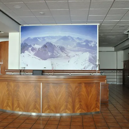 Hotel Restaurante Dama De Baza