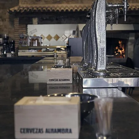 Restaurante Dama De Hotell 3*